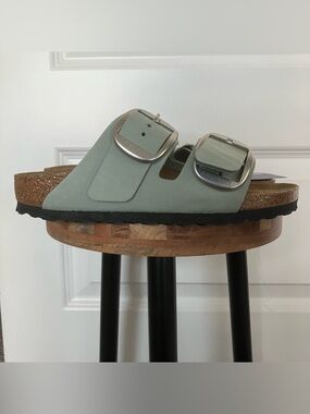 NEW Birkenstock Arizona Sandals Womens US 5-5.5 EU Leather Mint Green 2026-417